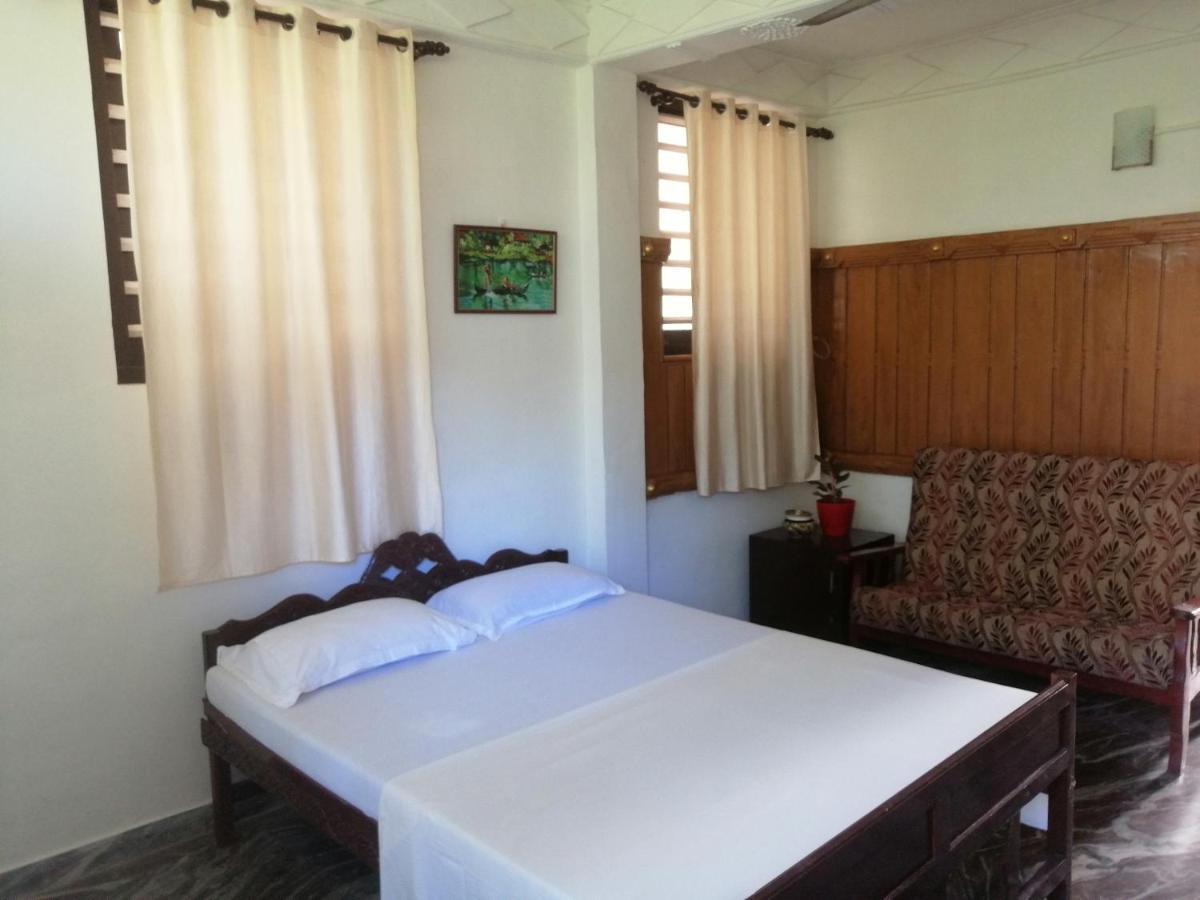 Blue Waves Beach Residency Hotel Varkala Ngoại thất bức ảnh